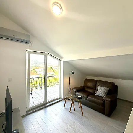 1-bedroom With Mountain View And Free Parking * Podgorica