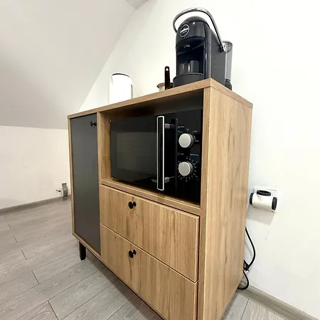 아파트 1-bedroom With Mountain View And Free Parking